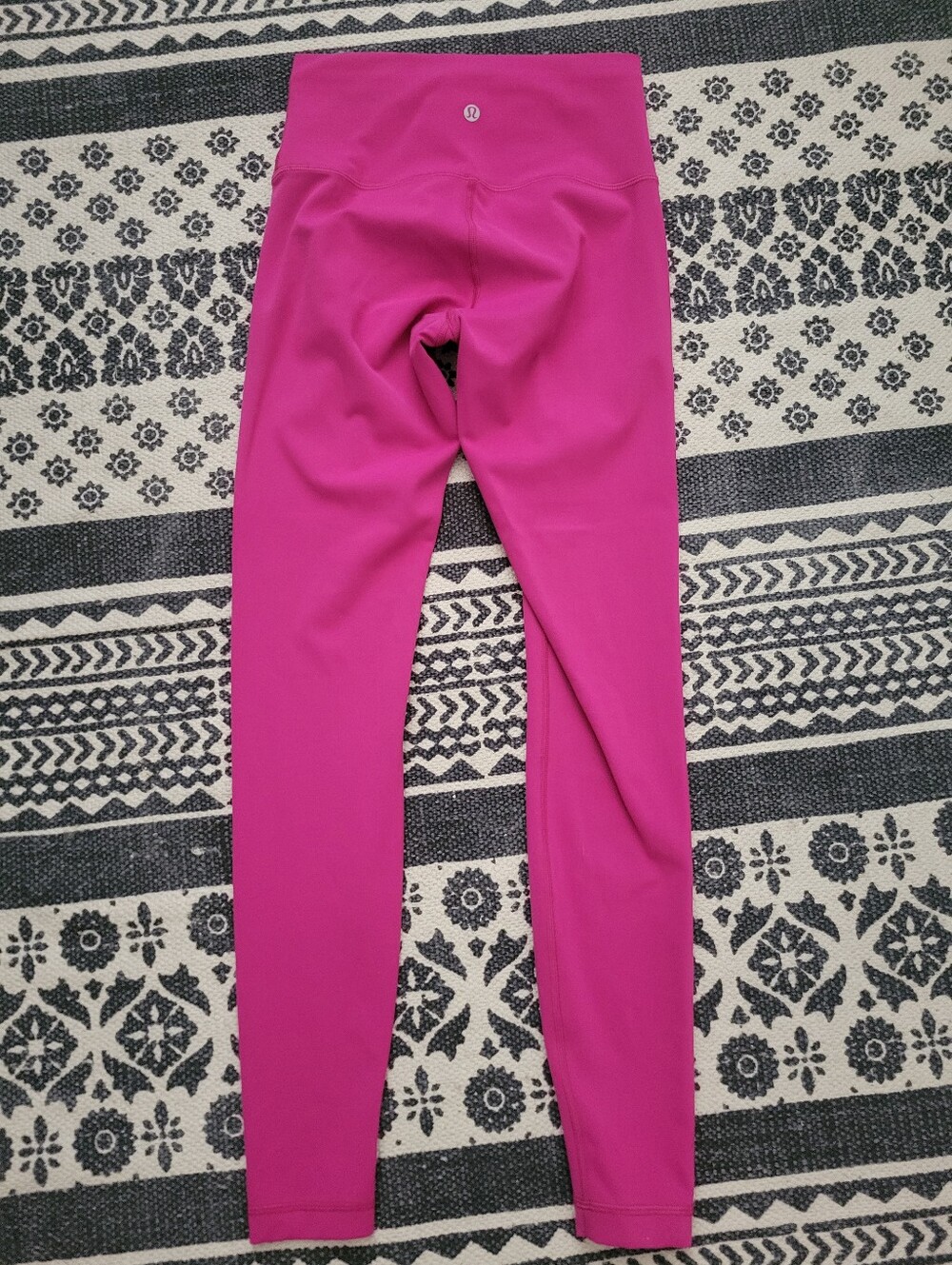lululemon athletica Magenta High-Rise Leggings Size 6